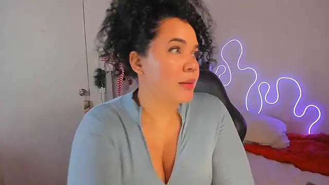 kristal benet online show from 12-16-24, 07:32