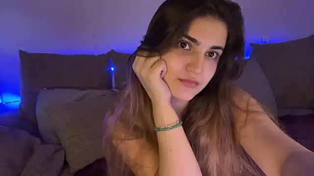 Vivalenti Kiss online show from 12-05-25, 12:47