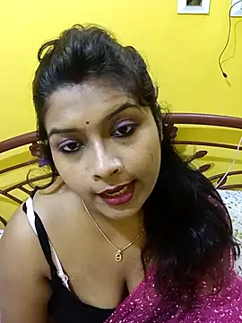 Snapshot of Naughty-Chaaya chatting on 10-11-25, 05:33 Naughty-Chaaya online show from 10-11-25, 05:33