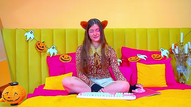 JessicaJewells online show from 10-28-25, 06:50