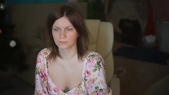 Snapshot of TinaMelt chatting on 02-01-26, 07:01 TinaMelt online show from 02-01-26, 07:01