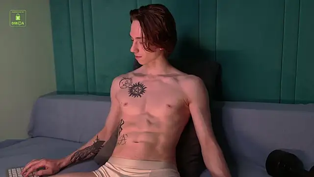 ares pallini online show from 02-11-26, 04:28