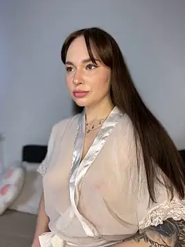 Snapshot of AlexaSpark_ chatting on 02-04-26, 11:27 AlexaSpark online show from 02-04-26, 11:27