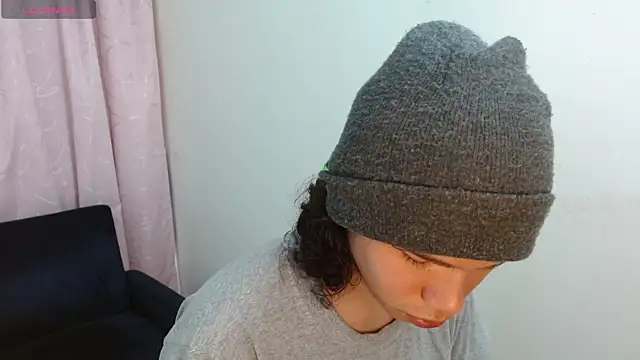 Xoxo Smiles online show from 03-29-26, 09:42