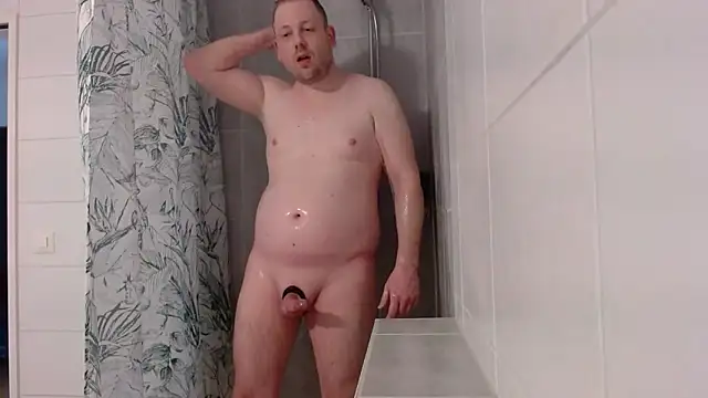 Snapshot of Hijuga chatting on 02-21-26, 12:06 Hijuga online show from 02-21-26, 12:06