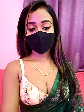 Snapshot of Puja-baby chatting on 11-11-25, 06:52 Puja-baby online show from 11-11-25, 06:52