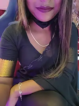 Snapshot of Puja-baby chatting on 07-19-26, 06:11 Puja-baby online show from 07-19-26, 06:11