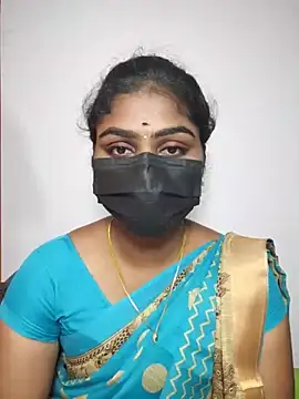 Snapshot of Tamil_Princess12 chatting on 10-01-25, 07:20 Tamil Princess12 online show from 10-01-25, 07:20