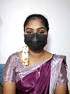 Snapshot of Tamil_Princess12 chatting on 10-04-25, 07:23 Tamil Princess12 online show from 10-04-25, 07:23