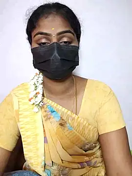 Snapshot of Tamil_Princess12 chatting on 01-06-26, 05:49 Tamil Princess12 online show from 01-06-26, 05:49