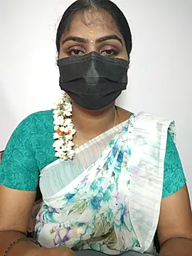 Snapshot of Tamil_Princess12 chatting on 01-09-26, 05:15 Tamil Princess12 online show from 01-09-26, 05:15