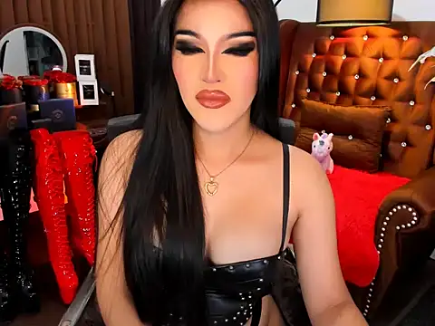 Snapshot of devongarcia chatting on 04-24-26, 01:30 devongarcia online show from 04-24-26, 01:30
