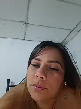 camila rogue online show from 11-10-25, 01:21