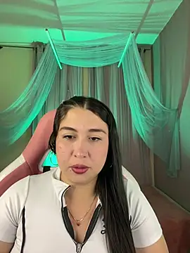 Valerie perez  online show from 05-12-26, 05:43