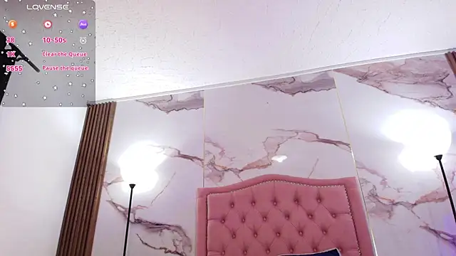 AlyaThompson online show from 10-10-25, 03:49