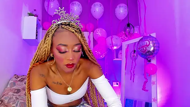 Horny ebonys online show from 02-21-26, 08:43