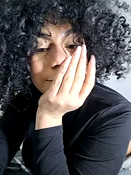 Snapshot of Yerystar chatting on 09-27-25, 07:13 Yerystar online show from 09-27-25, 07:13