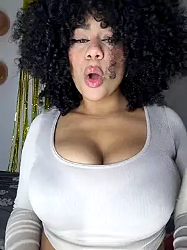 Snapshot of Yerystar chatting on 11-22-25, 09:25 Yerystar online show from 11-22-25, 09:25