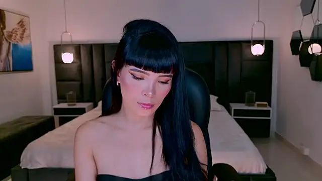 AgathaKondo  online show from 04-18-26, 08:42