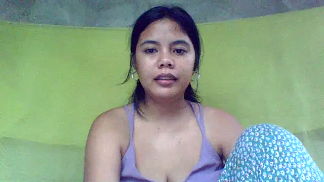 sweet heaven00 online show from 10-18-25, 01:30