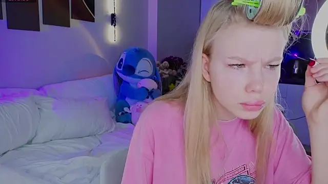 emilyshepar d online show from 04-01-26, 02:12