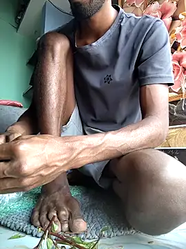 RAYI Queen 4 online show from 03-24-26, 03:00