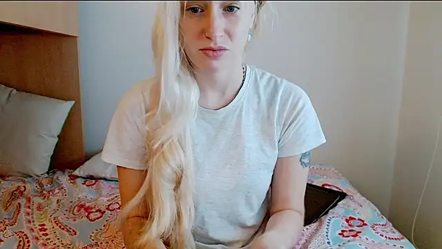 SatinQueen90 online show from 12-02-25, 09:14