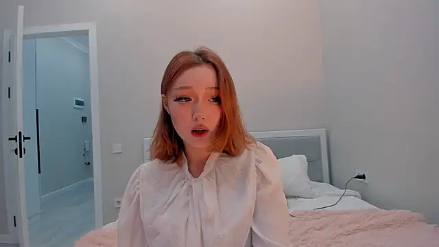 yuna loon online show from 10-02-25, 05:09