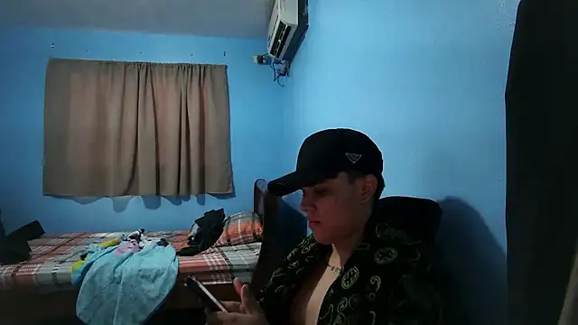 Jaket lovers online show from 11-24-25, 03:56