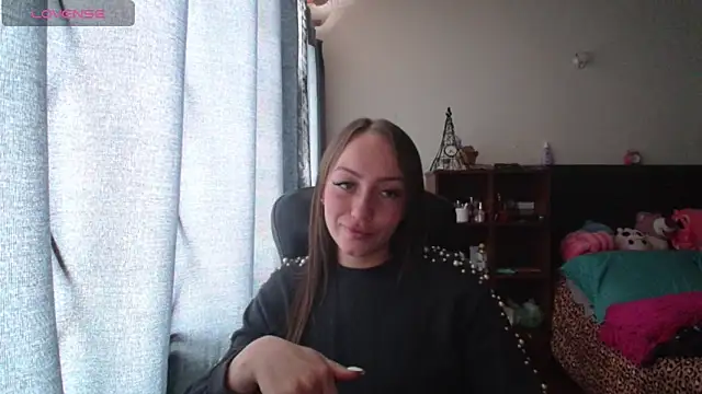 SexyBlondieY online show from 10-16-25, 08:21