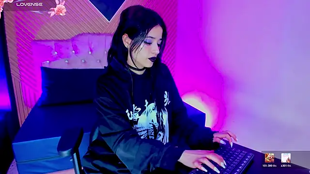 Nyx Moon online show from 07-07-26, 10:58