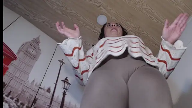 Milf Valeria online show from 02-10-26, 03:05