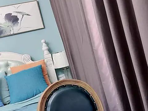 sarah111 online show from 09-18-25, 02:13