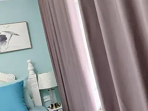 sarah111 online show from 10-04-25, 02:42