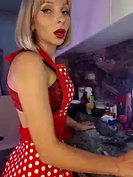 Snapshot of ThalinaFlame chatting on 07-30-26, 08:19 ThalinaFlame online show from 07-30-26, 08:19