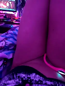 Snapshot of Ftm_Bunny chatting on 10-26-25, 07:25 Ftm Bunny online show from 10-26-25, 07:25