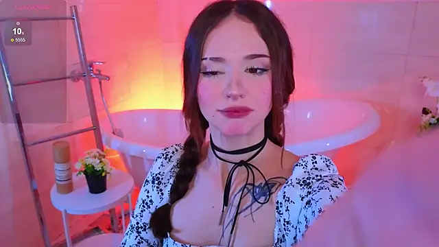 Adetta online show from 09-23-25, 01:03