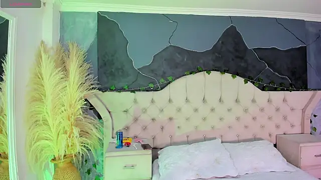 AmbarFoxx  online show from 01-06-26, 05:00