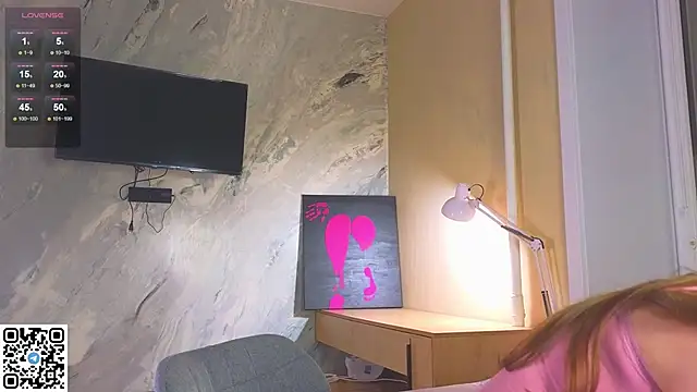 miss bubbles  online show from 11-13-25, 12:42