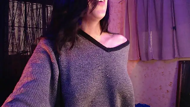 Snapshot of 9Sophie_Rosse chatting on 06-19-26, 05:17 9Sophie Rosse online show from 06-19-26, 05:17
