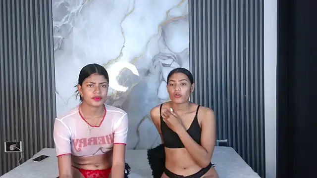 TifanyandLisa online show from 11-28-25, 08:55