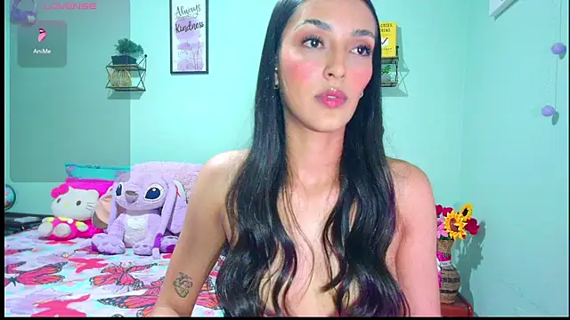 Snapshot of angelic_coral chatting on 08-05-26, 08:44 angelic coral online show from 08-05-26, 08:44