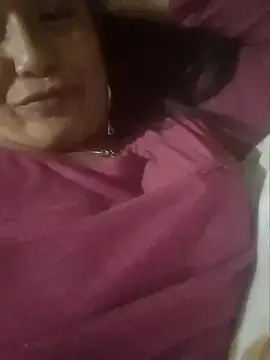 Moro 25 online show from 04-12-26, 02:22