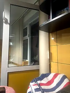 Snapshot of adiluci1 chatting on 11-02-25, 04:37 adiluci1 online show from 11-02-25, 04:37