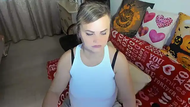 MildMature online show from 11-21-25, 05:44