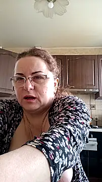 Snapshot of MarinaLady chatting on 02-20-26, 07:21 MarinaLady online show from 02-20-26, 07:21