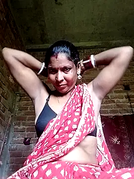 Snapshot of Savita992 chatting on 09-12-25, 06:46 Savita992 online show from 09-12-25, 06:46