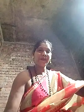 Snapshot of Savita992 chatting on 09-19-25, 03:45 Savita992 online show from 09-19-25, 03:45