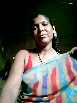 Snapshot of Savita992 chatting on 09-27-25, 10:53 Savita992 online show from 09-27-25, 10:53
