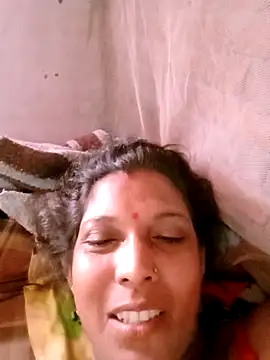 Snapshot of Savita992 chatting on 10-01-25, 01:00 Savita992 online show from 10-01-25, 01:00